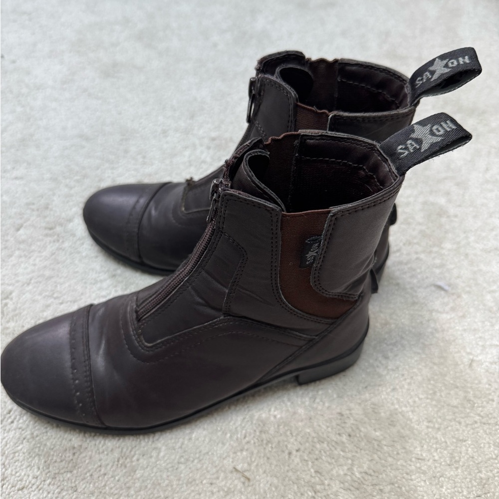 Saxon Brown Leather Ankle Boots